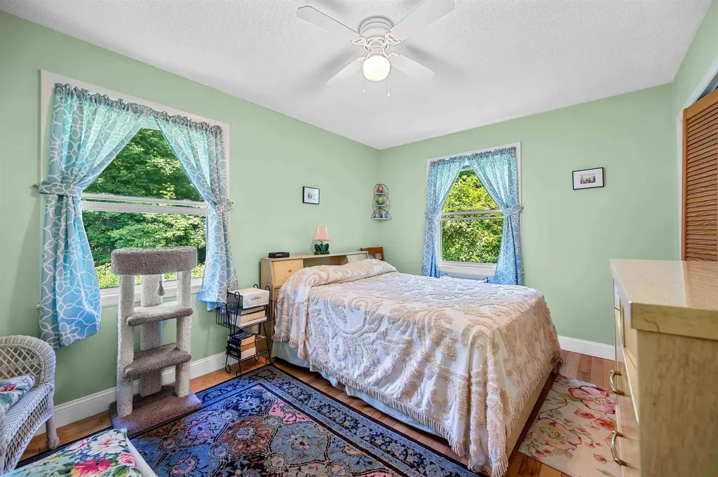 85 The Commons Moretown VT 05660