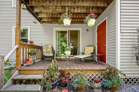 85 The Commons Moretown VT 05660