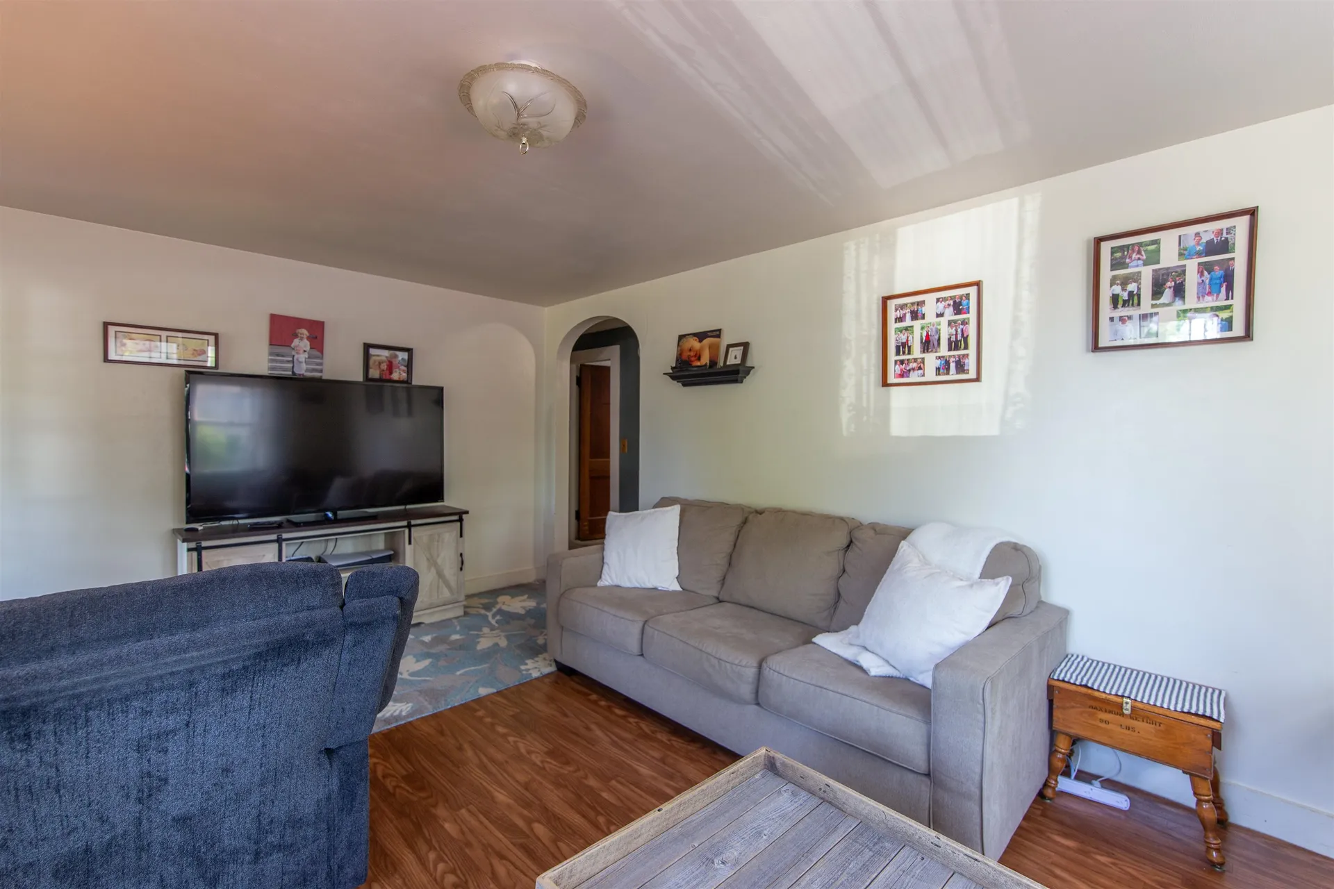 83 Tamworth Road Tamworth NH 03886