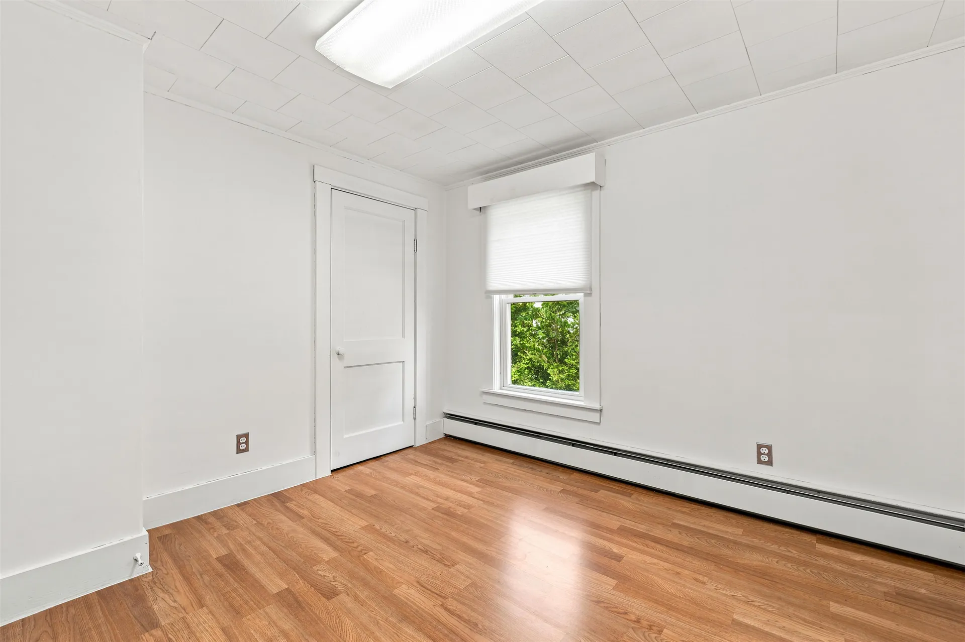27 Hillside Avenue Northumberland NH 03582