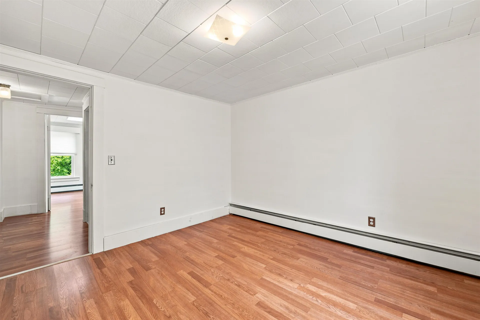 27 Hillside Avenue Northumberland NH 03582
