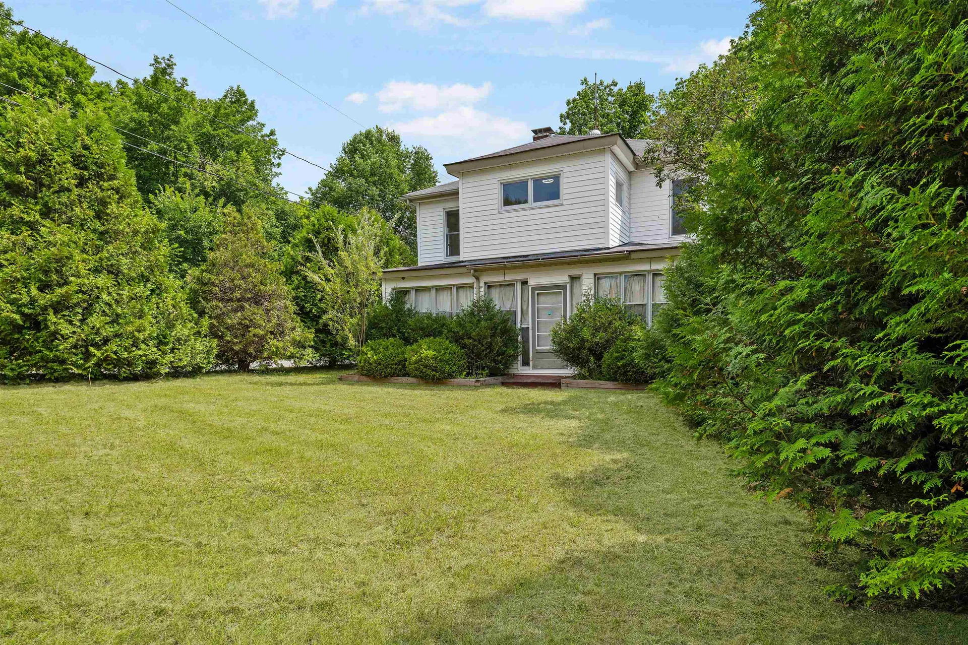 27 Hillside Avenue Northumberland NH 03582