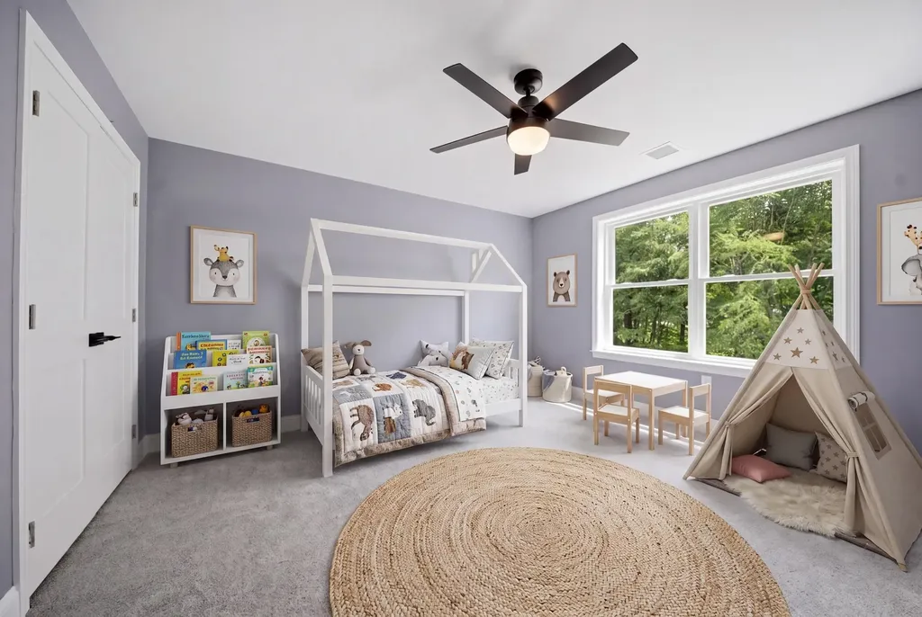 6 Eastview Drive Derry NH 03038