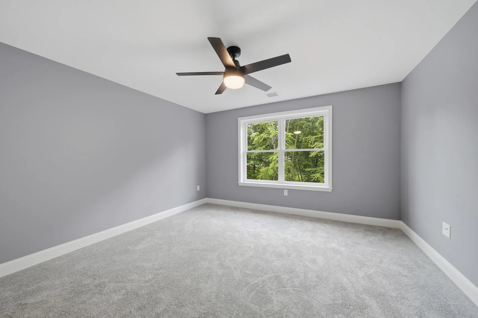 6 Eastview Drive Derry NH 03038