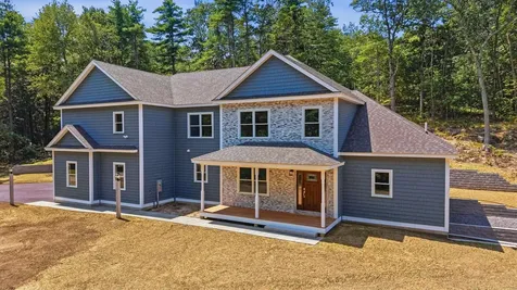 6 Eastview Drive Derry NH 03038
