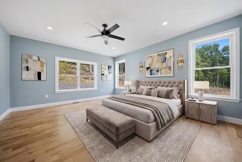 6 Eastview Drive Derry NH 03038
