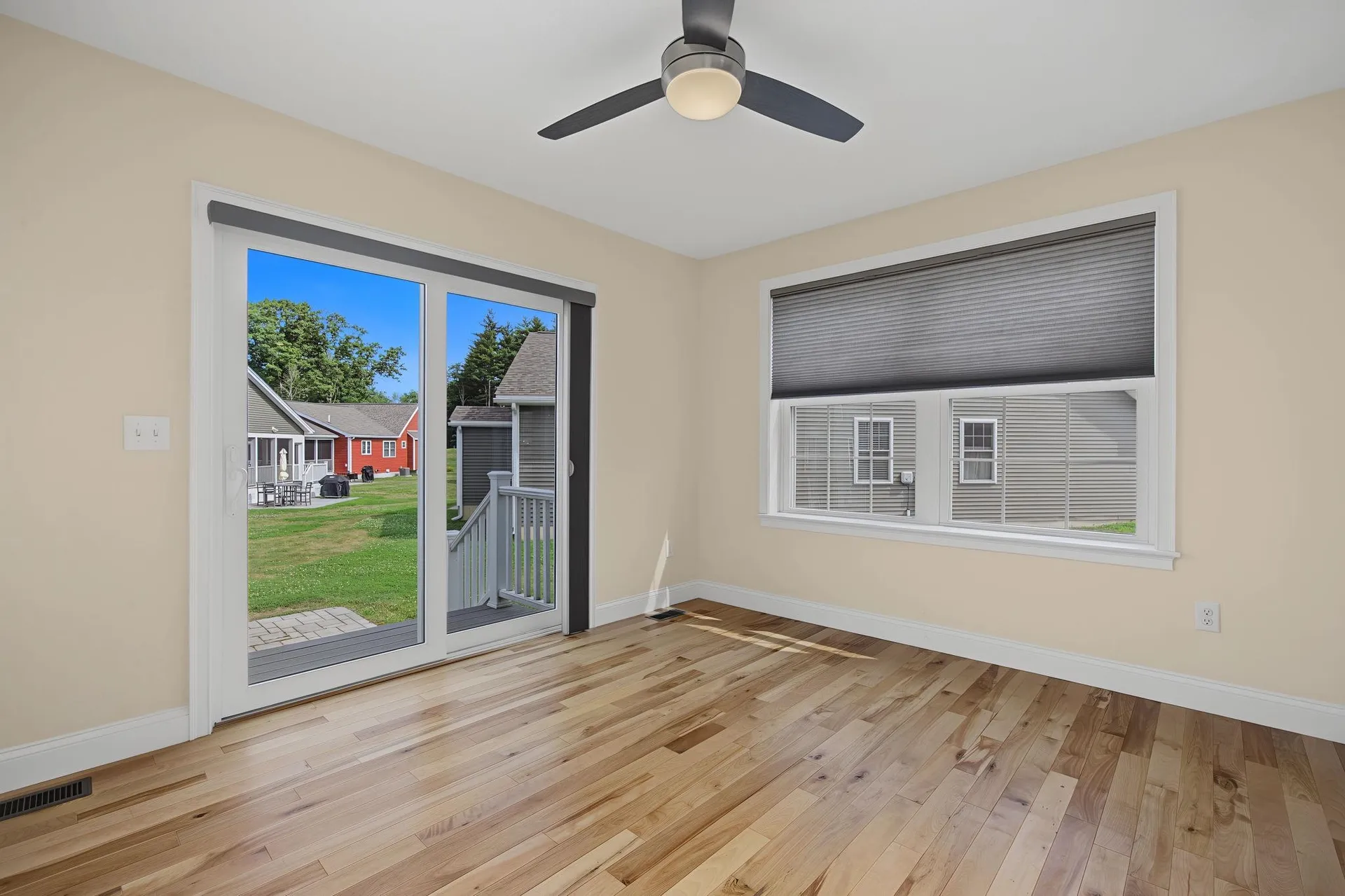 4 James Circle Brentwood NH 03833