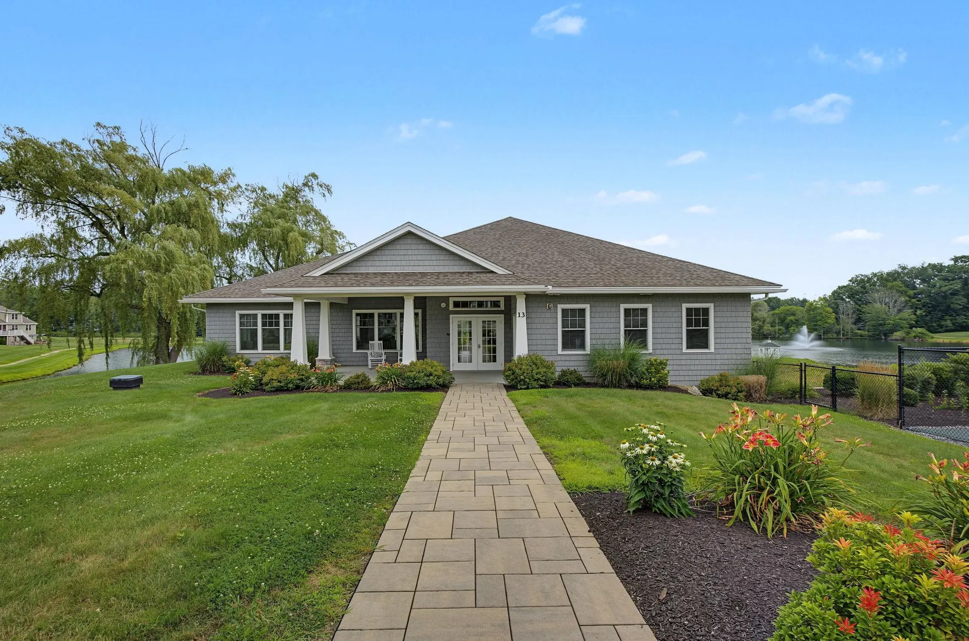 4 James Circle Brentwood NH 03833