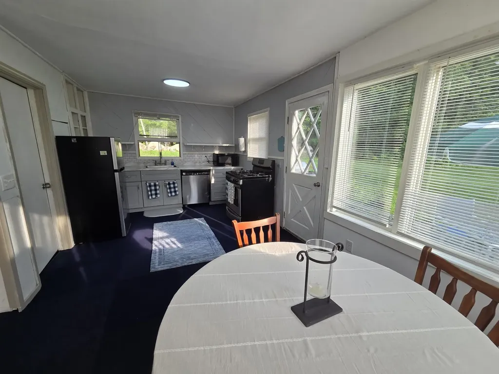 531 Goose Pond Road Canaan NH 03741