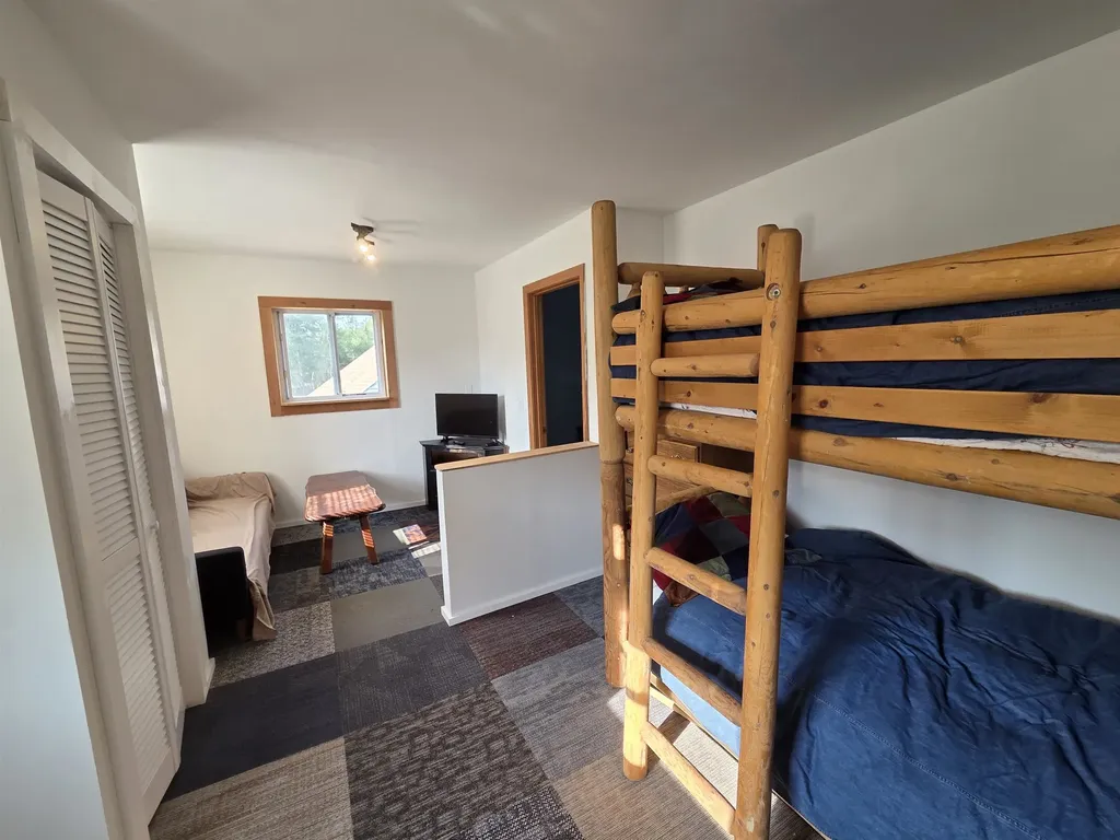 531 Goose Pond Road Canaan NH 03741