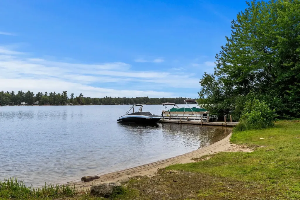 11 Dudley Drive Middleton NH 03887