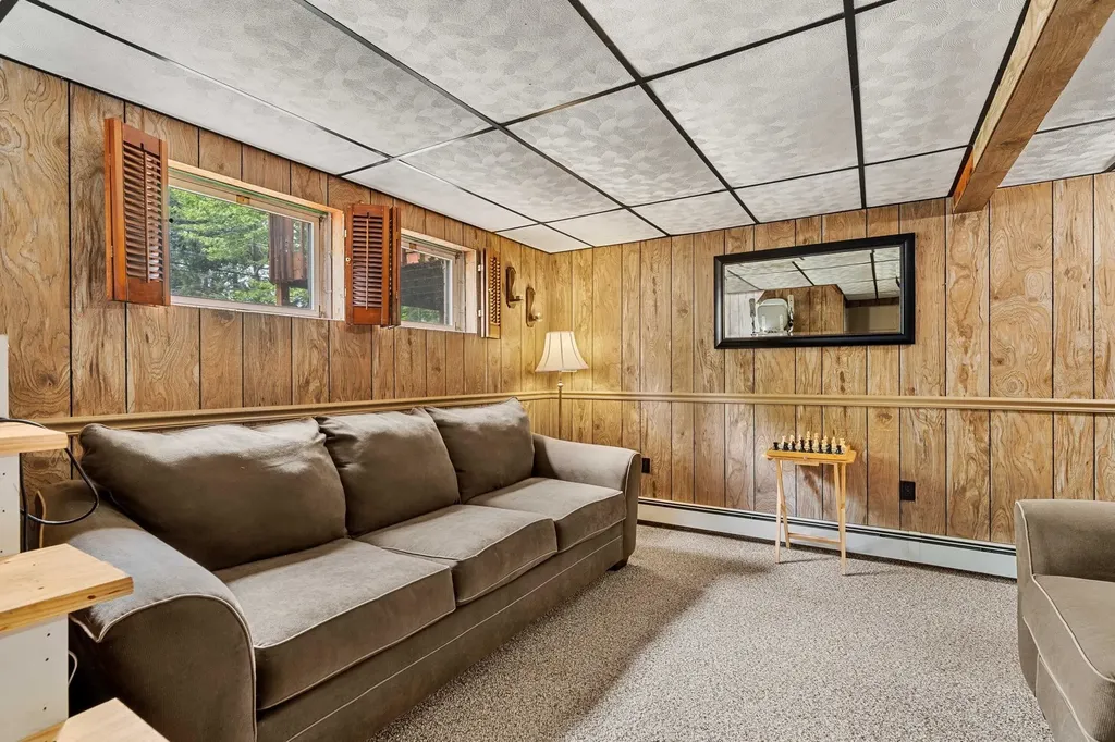 11 Dudley Drive Middleton NH 03887