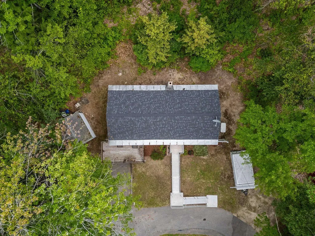 11 Dudley Drive Middleton NH 03887