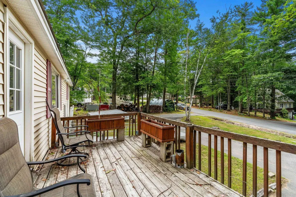 11 Dudley Drive Middleton NH 03887