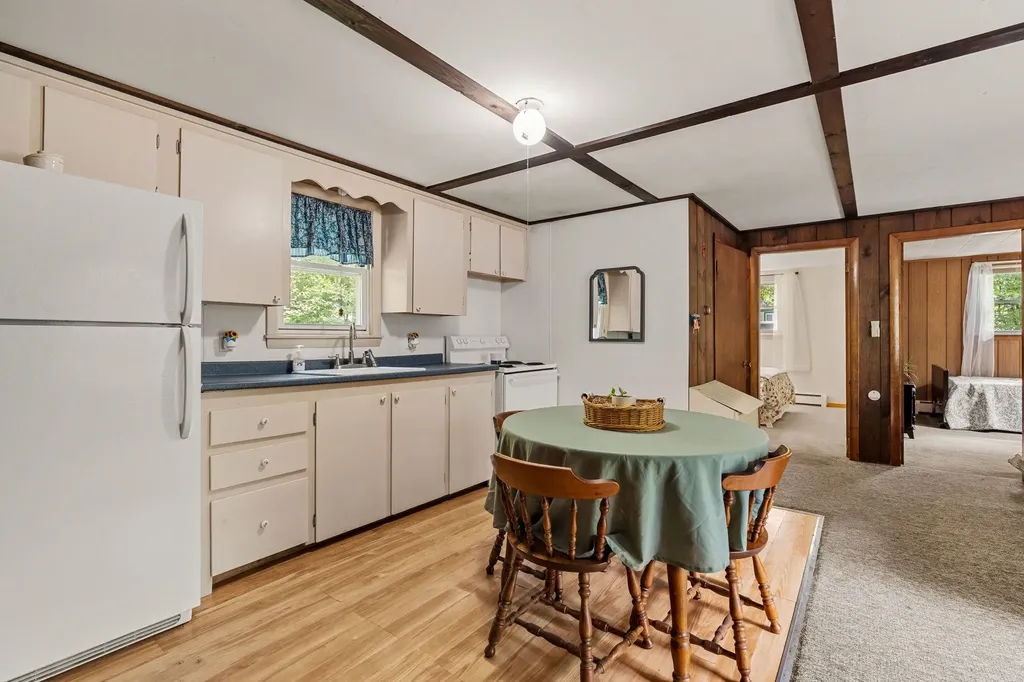 11 Dudley Drive Middleton NH 03887