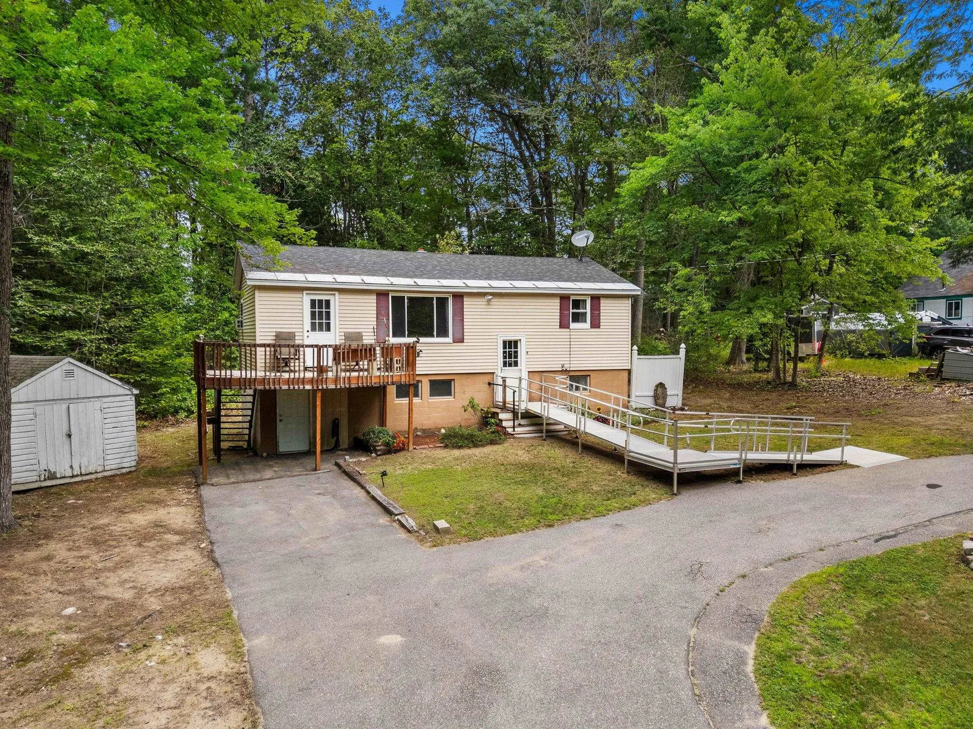 11 Dudley Drive Middleton NH 03887