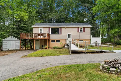 11 Dudley Drive Middleton NH 03887