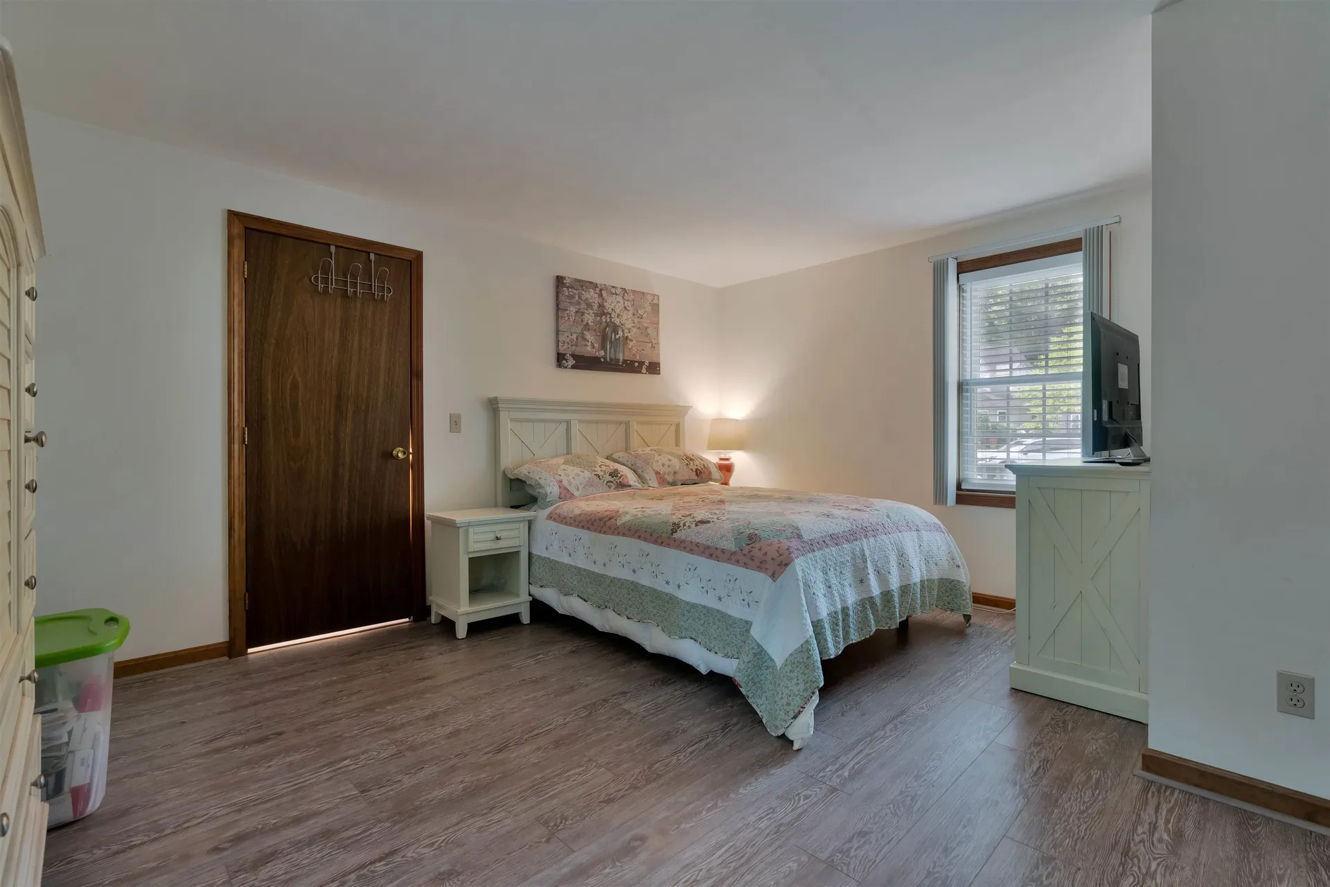 76 Glengarry Drive Stratham NH 03885