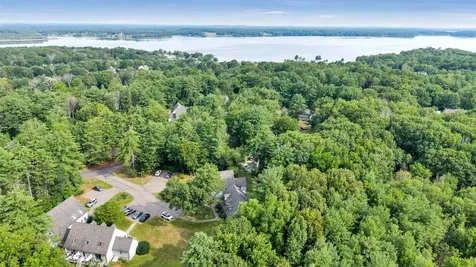76 Glengarry Drive Stratham NH 03885