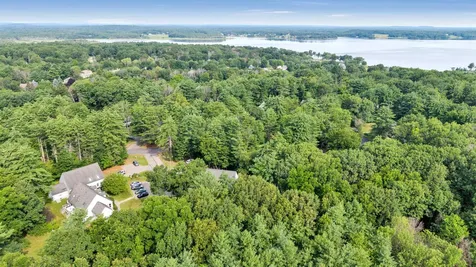 76 Glengarry Drive Stratham NH 03885