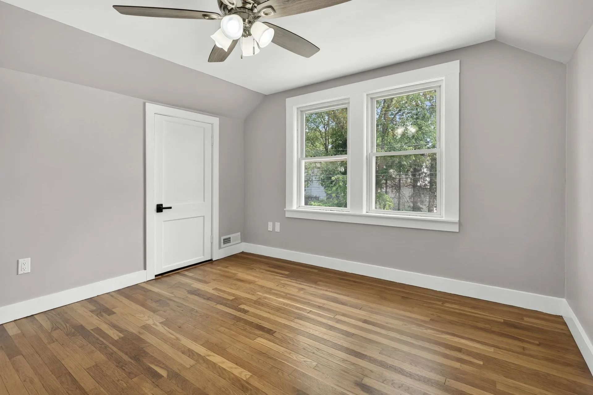 58 Lowell Road Hudson NH 03051