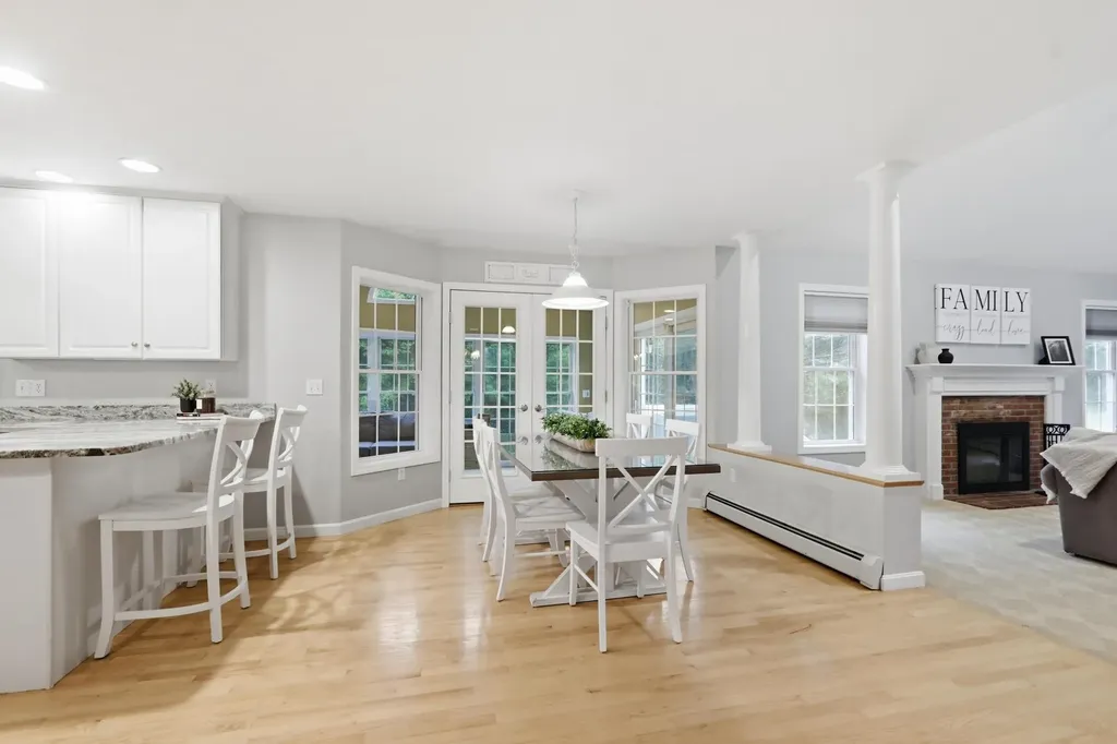 70 Ellyson Avenue Hampstead NH 03826