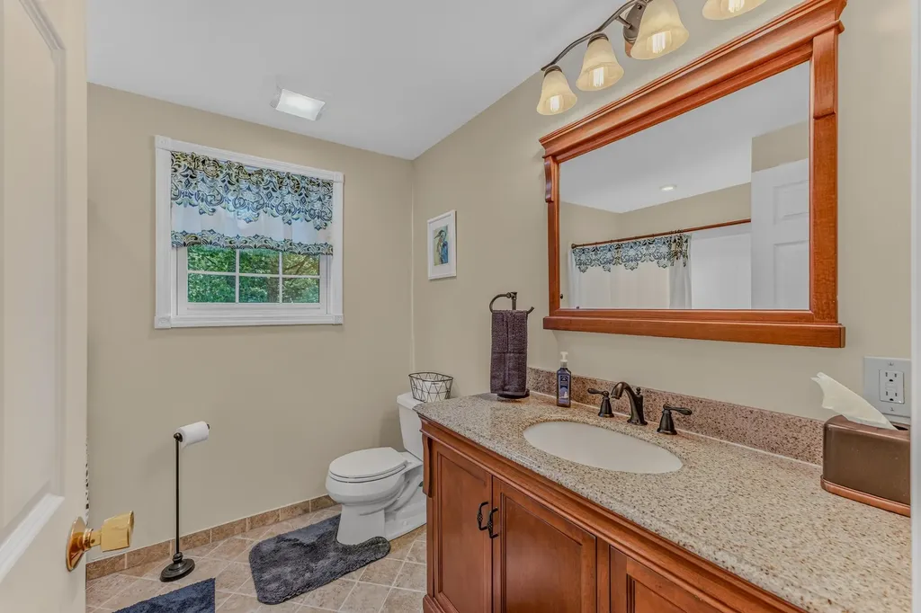 22 Wildwood Drive Campton NH 03223