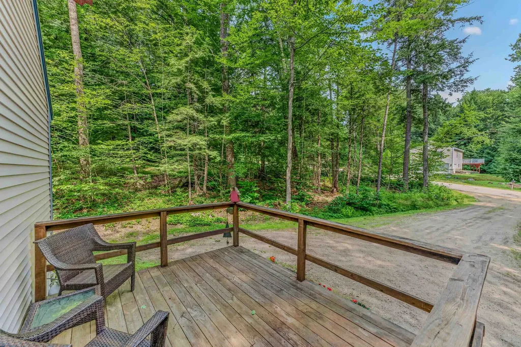 22 Wildwood Drive Campton NH 03223