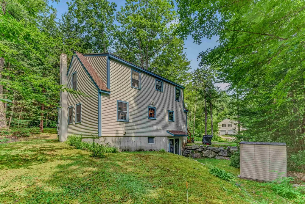 22 Wildwood Drive Campton NH 03223