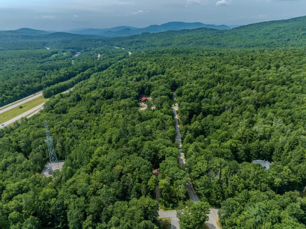 22 Wildwood Drive Campton NH 03223