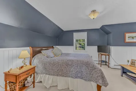 22 Wildwood Drive Campton NH 03223