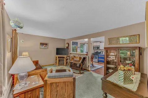 22 Wildwood Drive Campton NH 03223