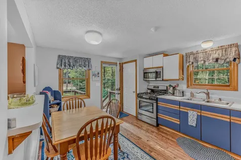 22 Wildwood Drive Campton NH 03223