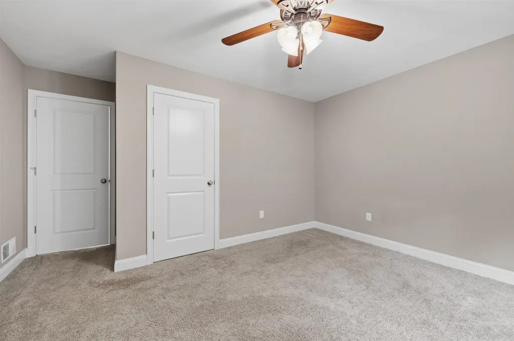 31 Castle Court Kingston NH 03848