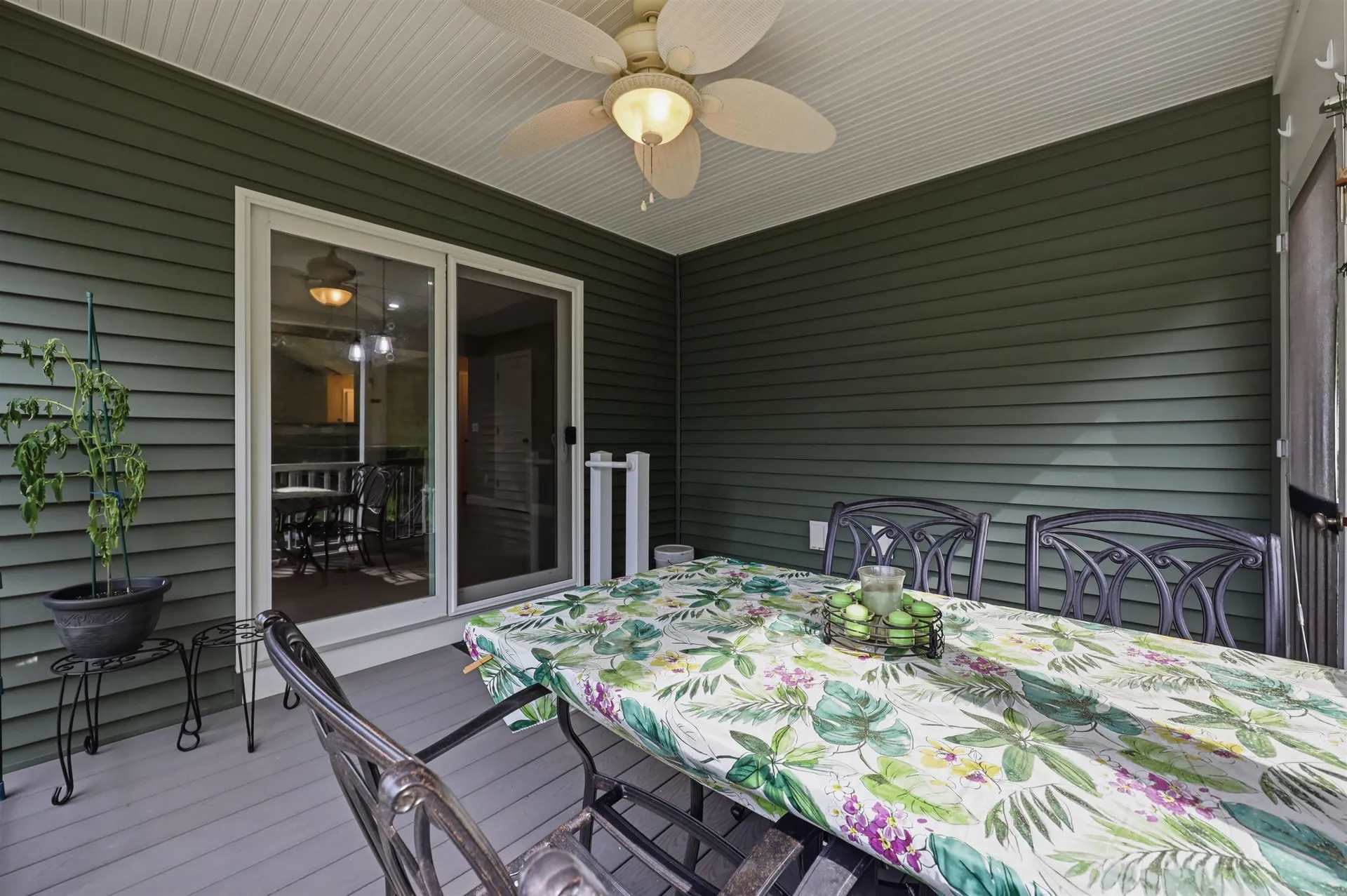 31 Castle Court Kingston NH 03848