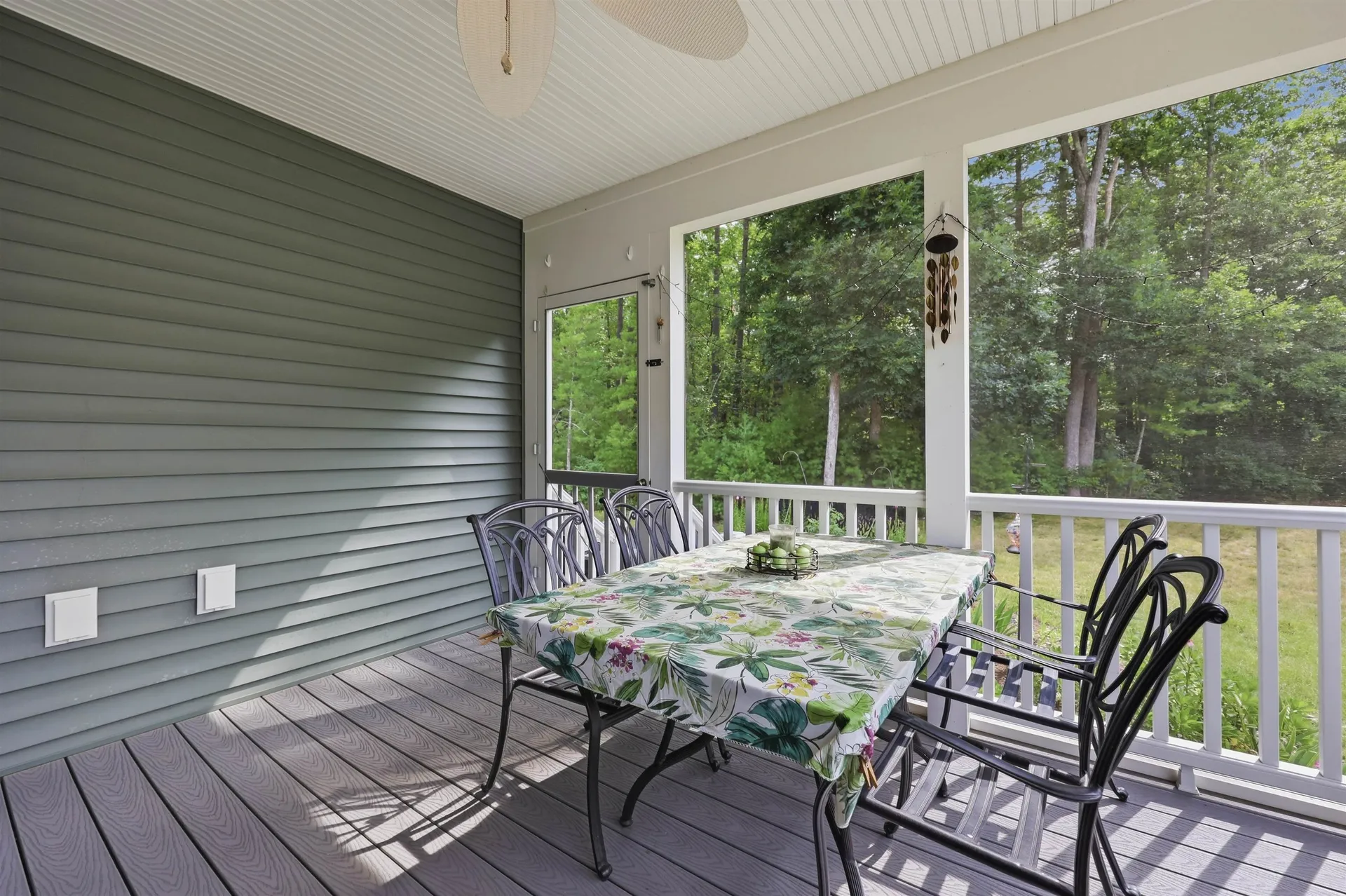 31 Castle Court Kingston NH 03848