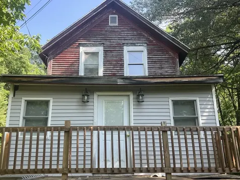 14 Railroad Street Milan NH 03588