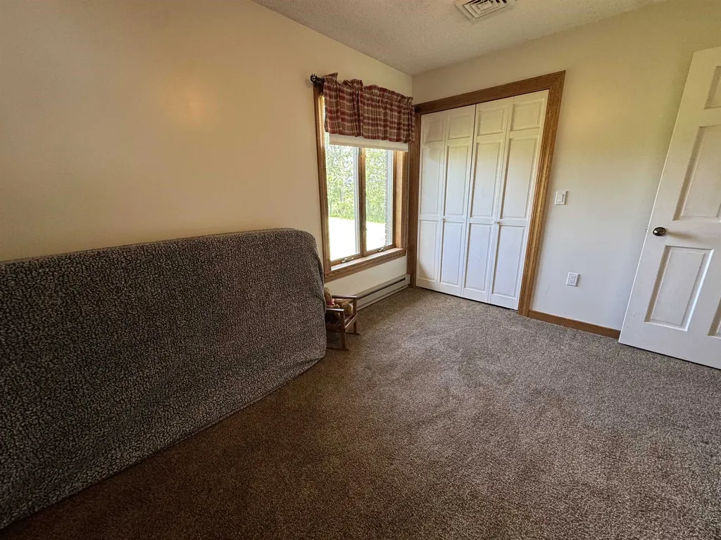 537 Memphremagog Views Newport City VT 05855