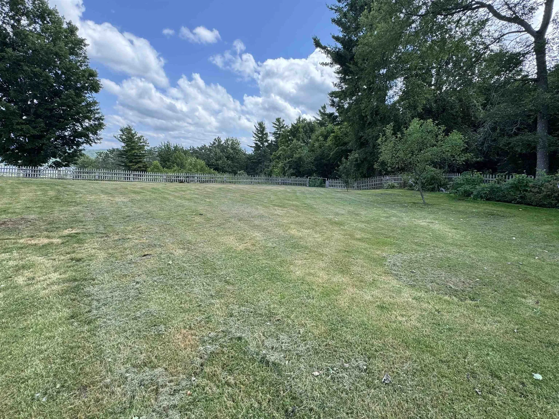 537 Memphremagog Views Newport City VT 05855