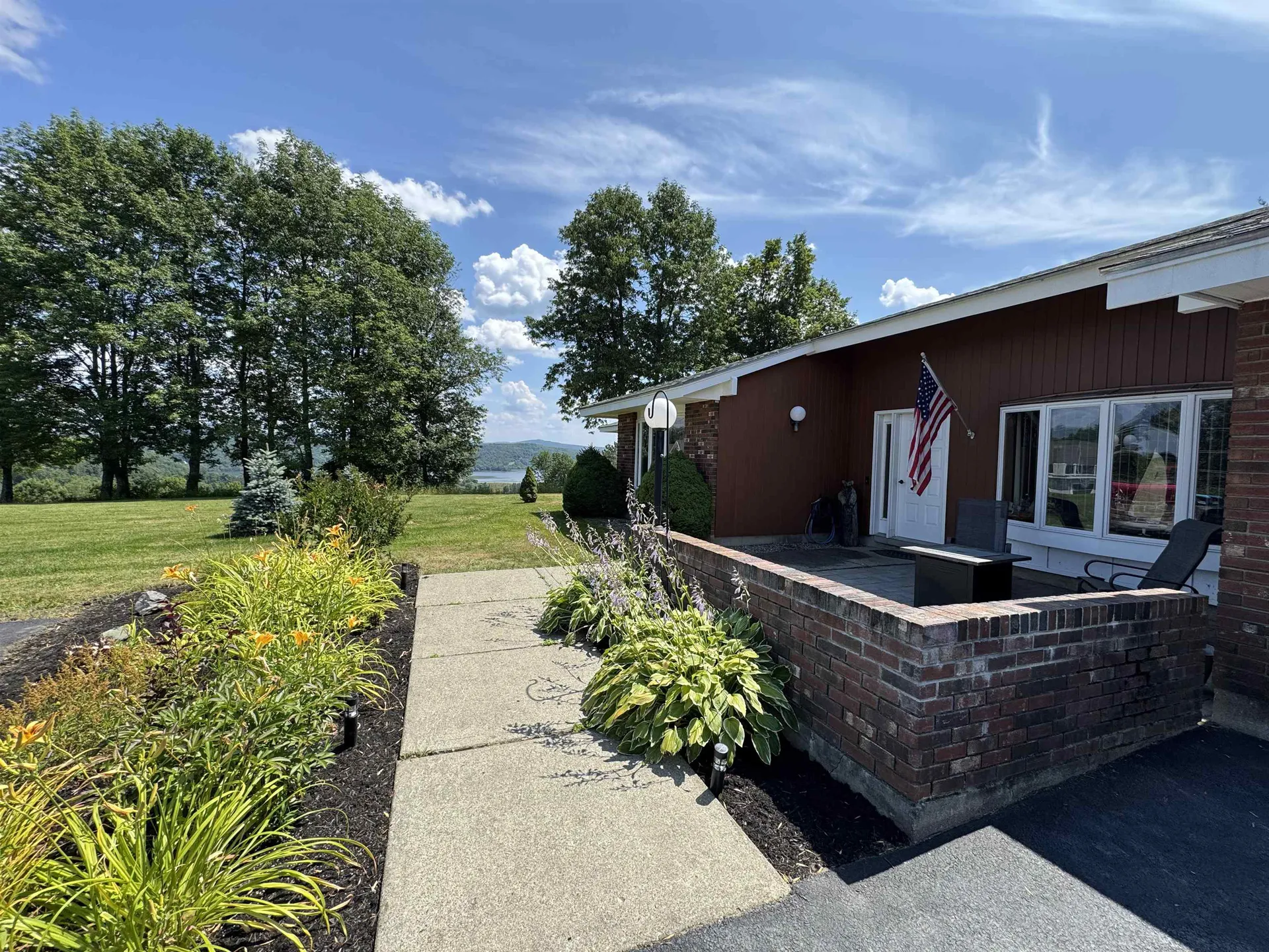 537 Memphremagog Views Newport City VT 05855