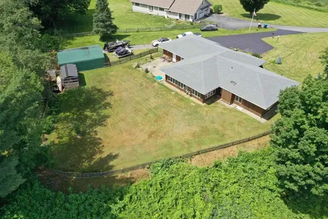 537 Memphremagog Views Newport City VT 05855