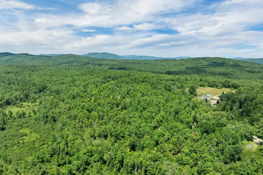 00 Leighton Corner Road Wakefield NH 03872