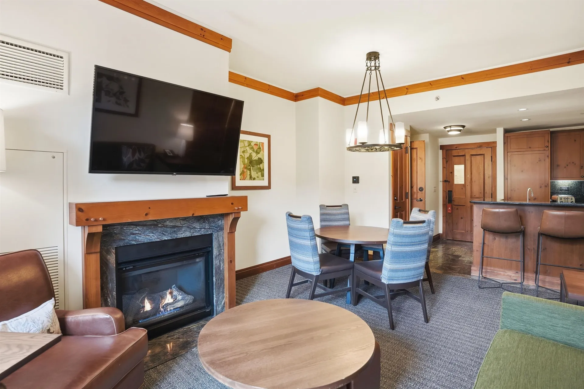 7412 Mountain Road Stowe VT 05672