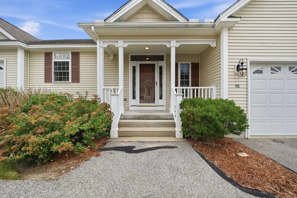 34 Mammoth Road Hooksett NH 03106