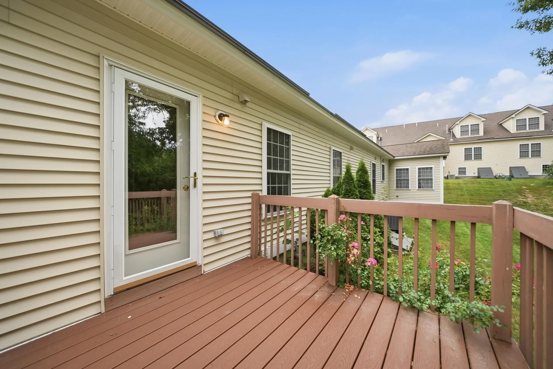 34 Mammoth Road Hooksett NH 03106