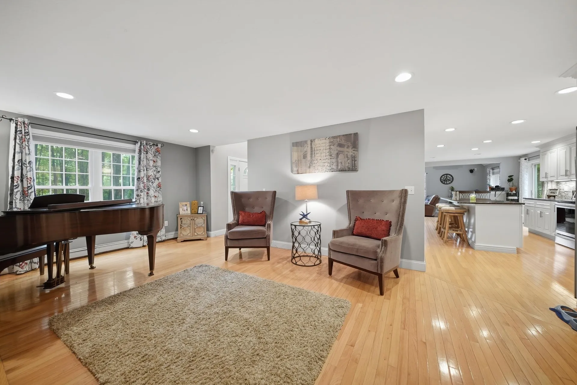 17 Laurel Road Hooksett NH 03106