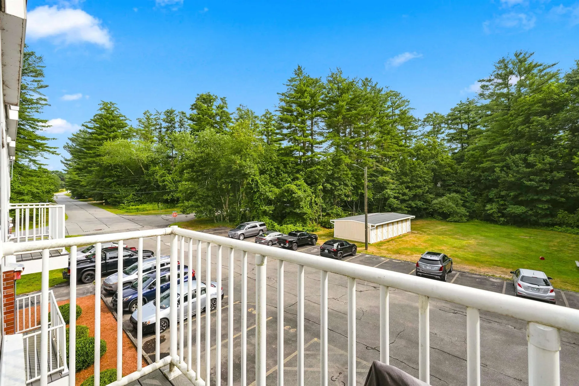 101G Capitol Hill Drive Londonderry NH 03053