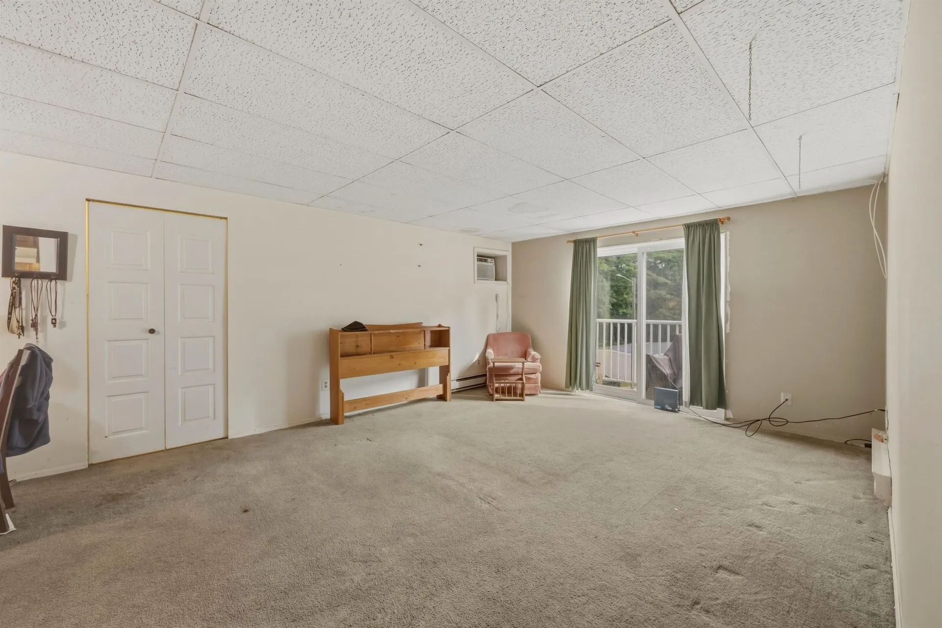 101G Capitol Hill Drive Londonderry NH 03053