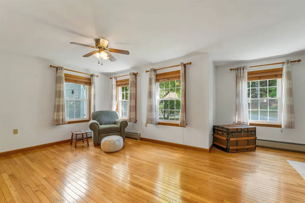 2761 Lake Shore Road Gilford NH 03249