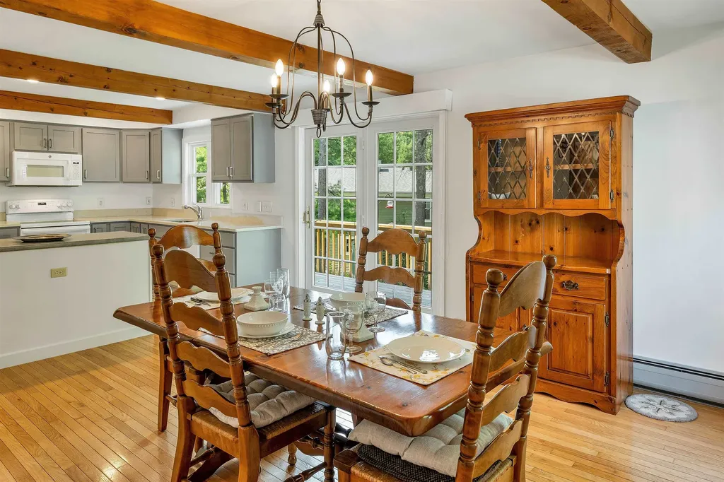 2761 Lake Shore Road Gilford NH 03249